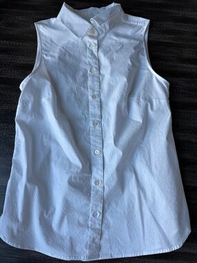 Banana Republic Sleeveless Cotton Blouse